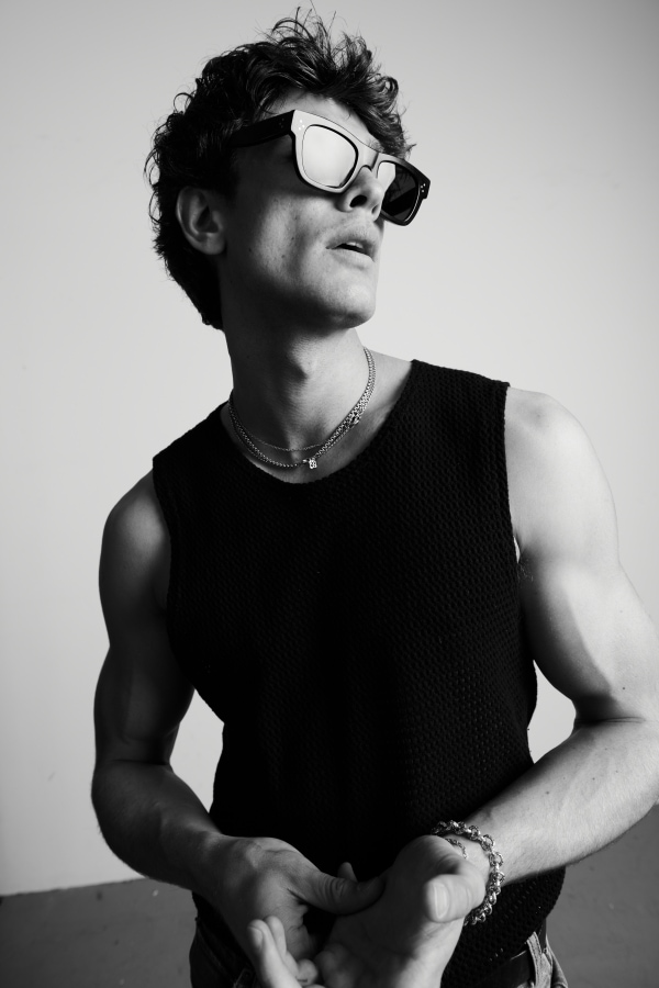 Model Image