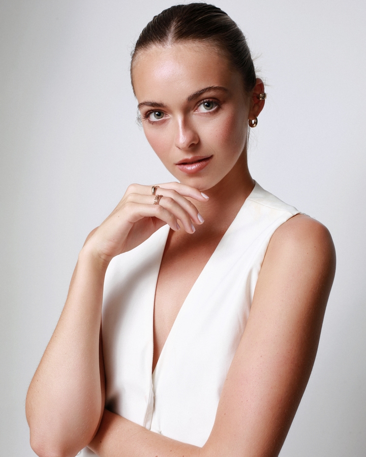 Model Image