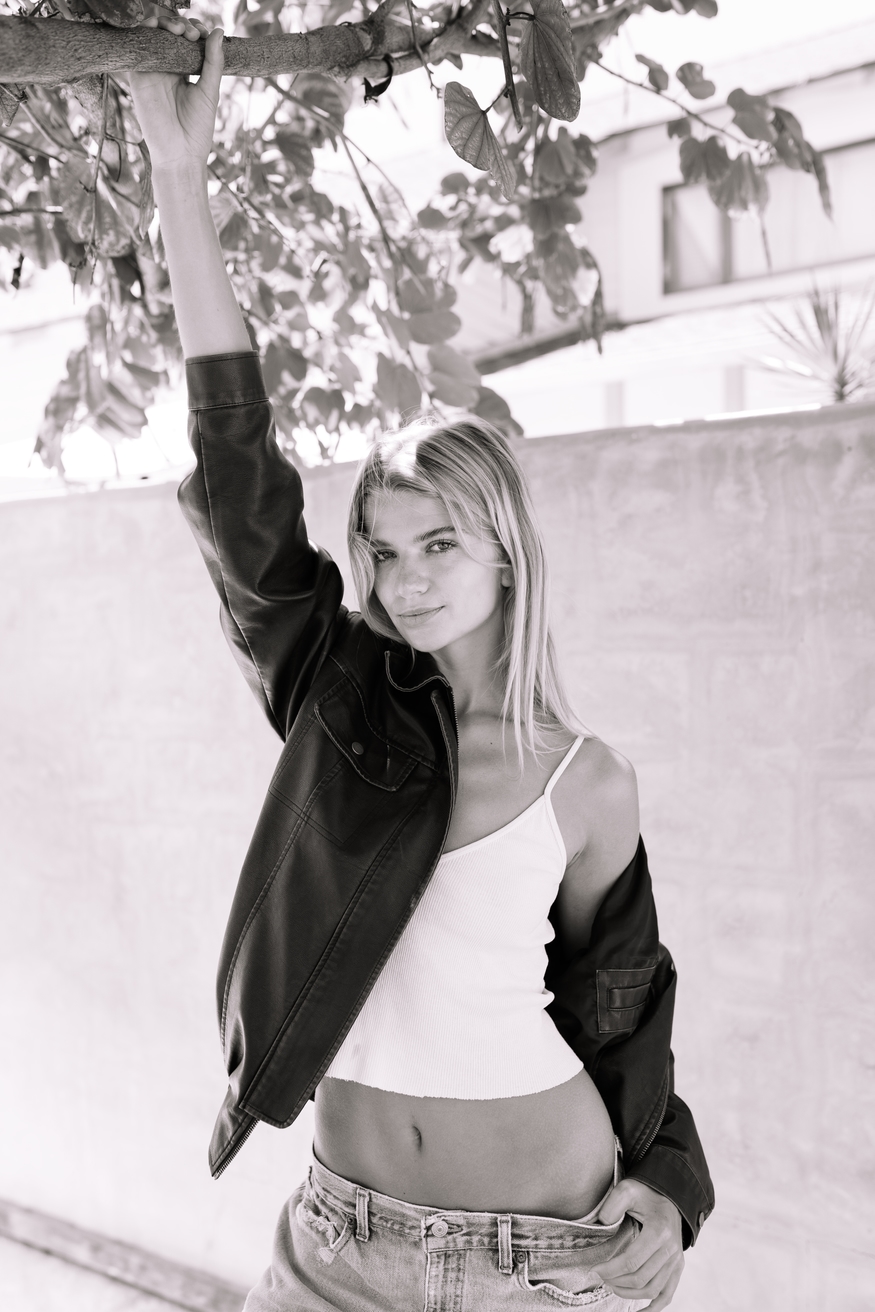 Model Image