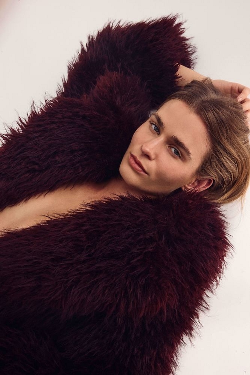 Model Image