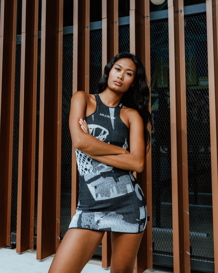 Model Image