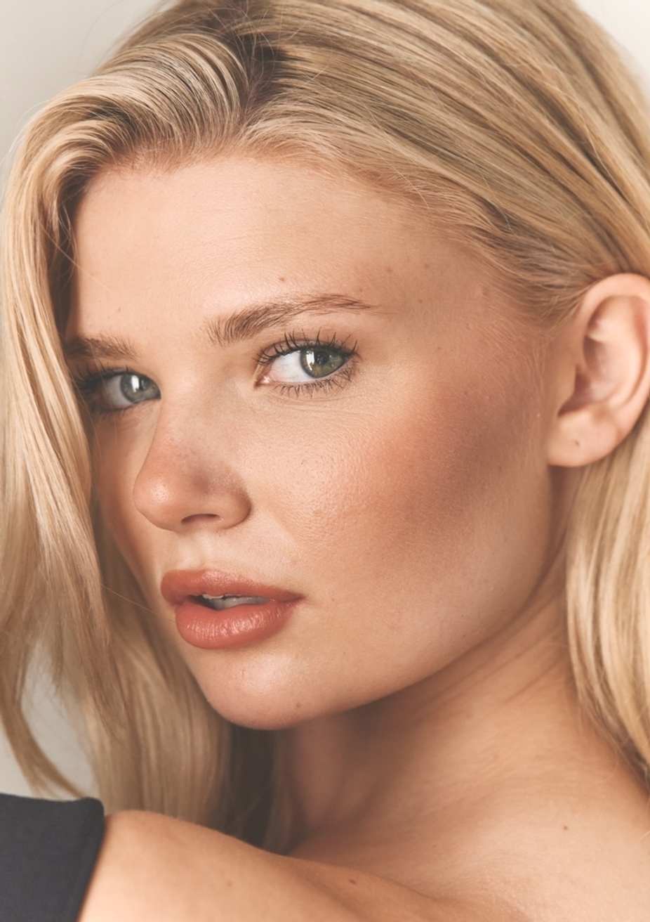 Model Image