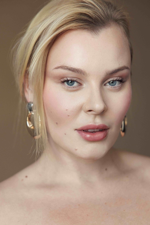 Model Image