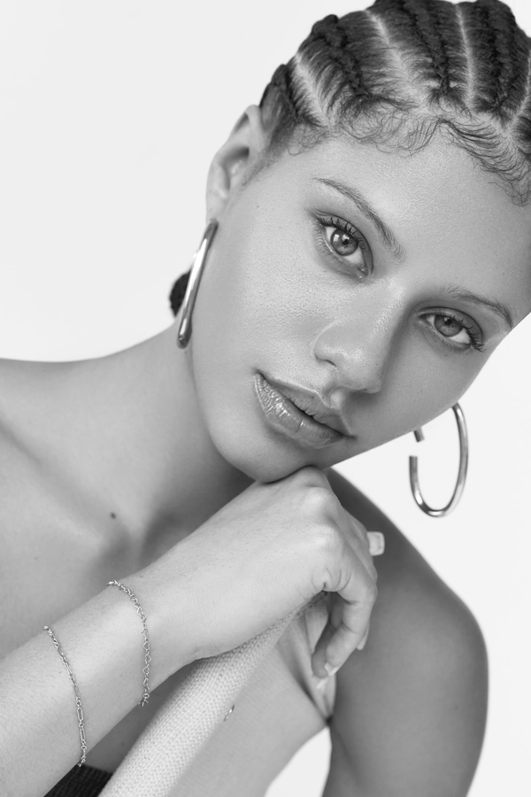 Model Image