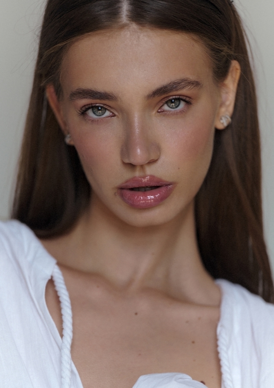 Model Image