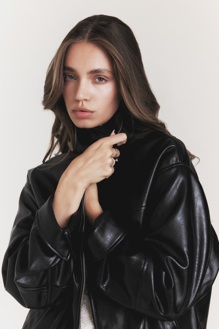 Model Image