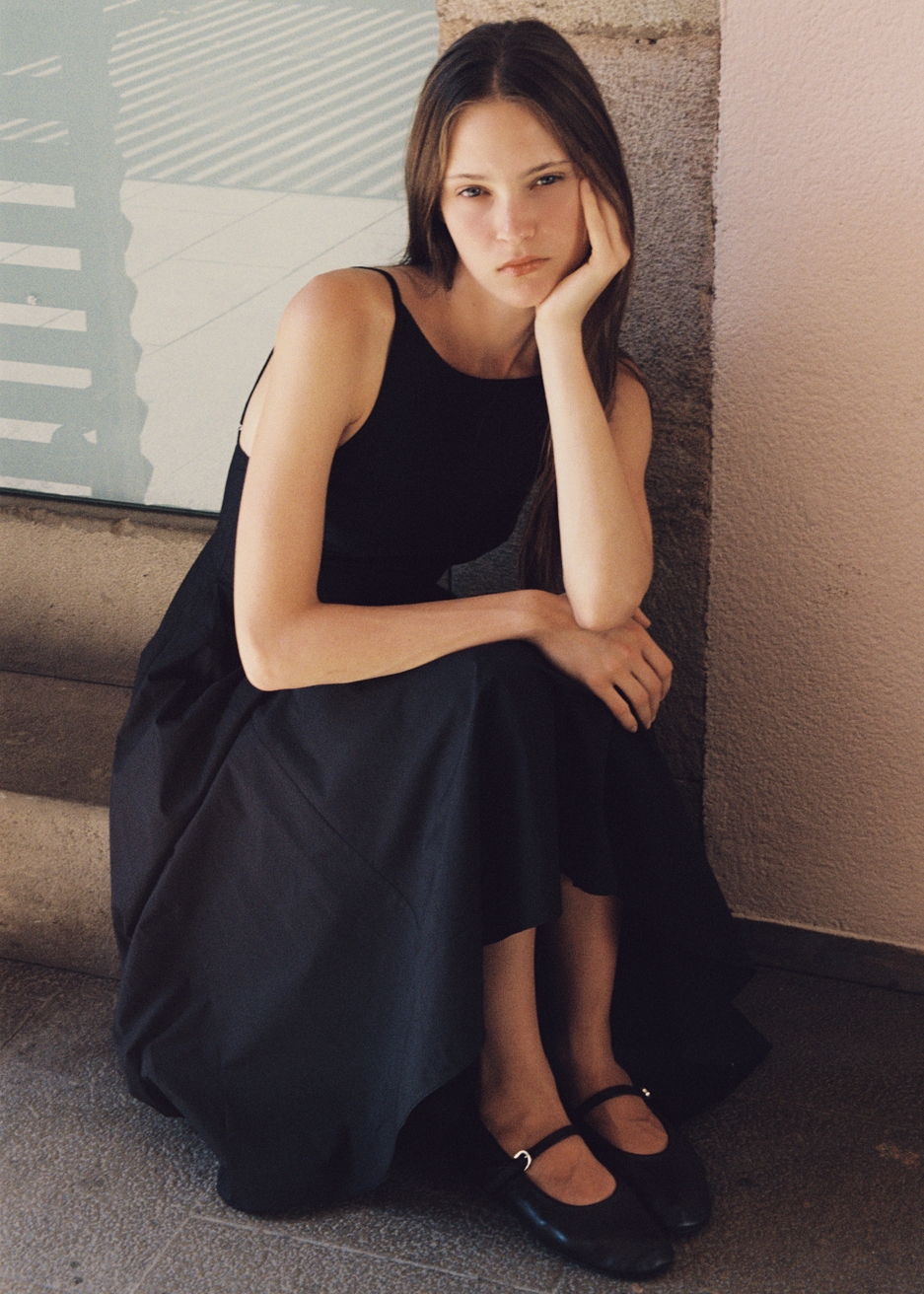 Model Image