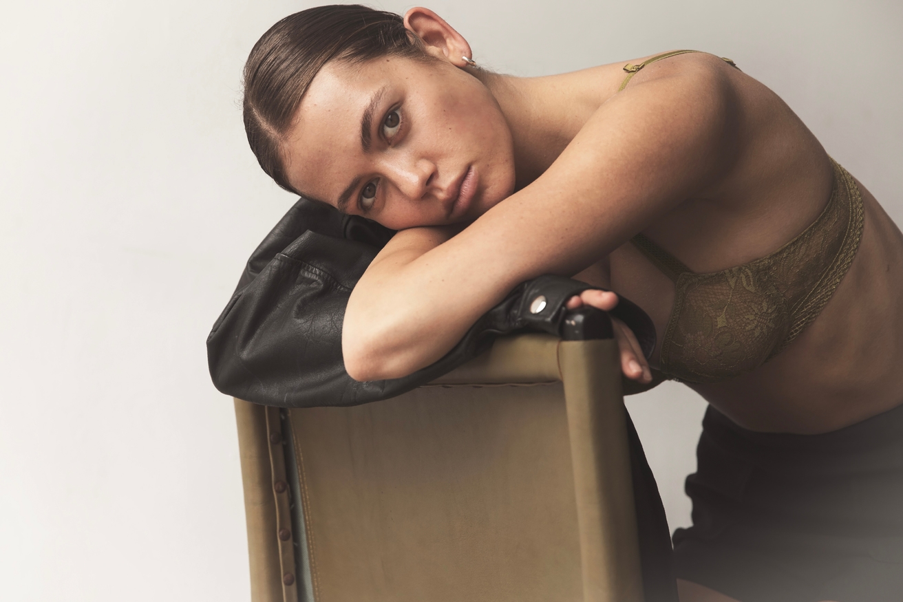 Model Image