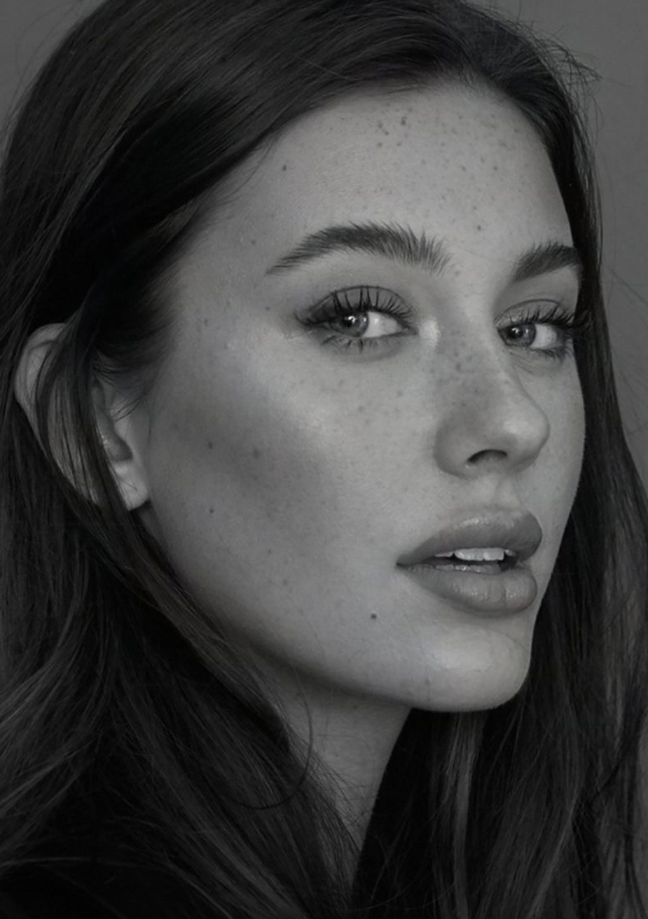Model Image